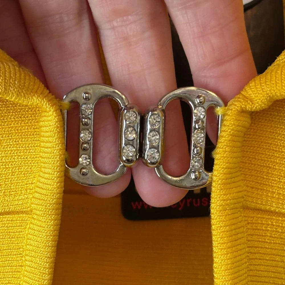 NEW Cyrus Knits Lemon Yellow Bolero Crop Sweater Md Stretch Silver Rhinestones - Picture 4 of 7